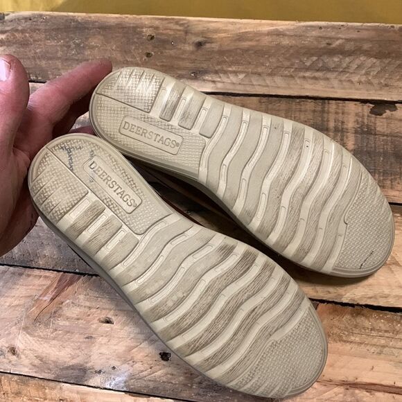 DEER STAGS, by KANE, memory foam, slightly used, men’s 6, ladies 7 1/2-8 - Picture 5 of 8